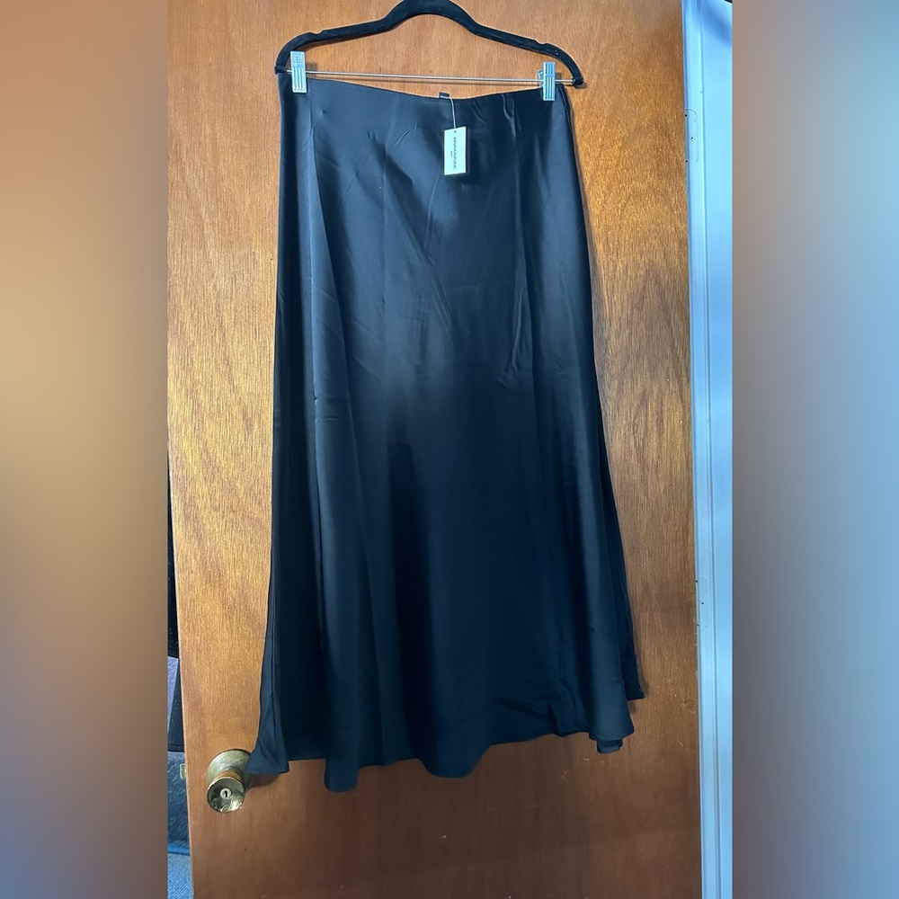 Black midi slip skirt